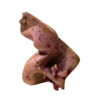 گردنبند دست‌ساز پاپیه ماشه با طرح انتزاعی و رنگ زرشکی و کرم، زیورآلات هنری خاص