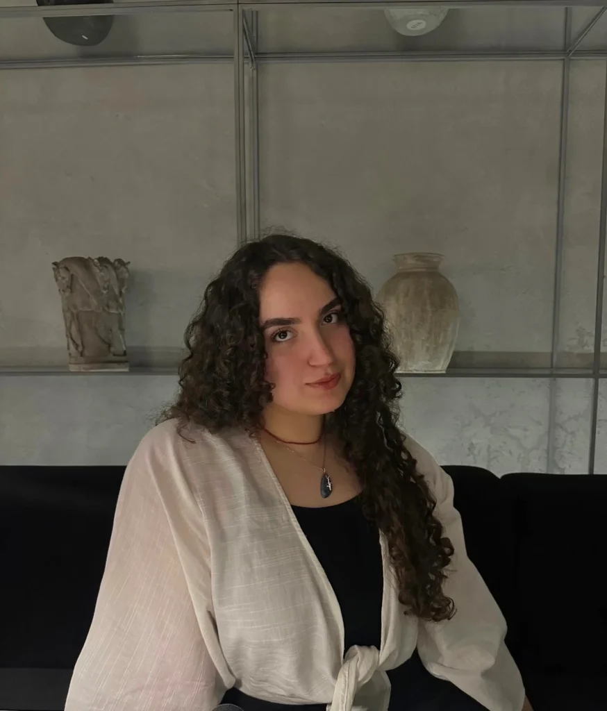تصویر بهار میرزایی